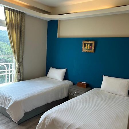 Empire Pacific Castle Hotel Yangmei Ngoại thất bức ảnh