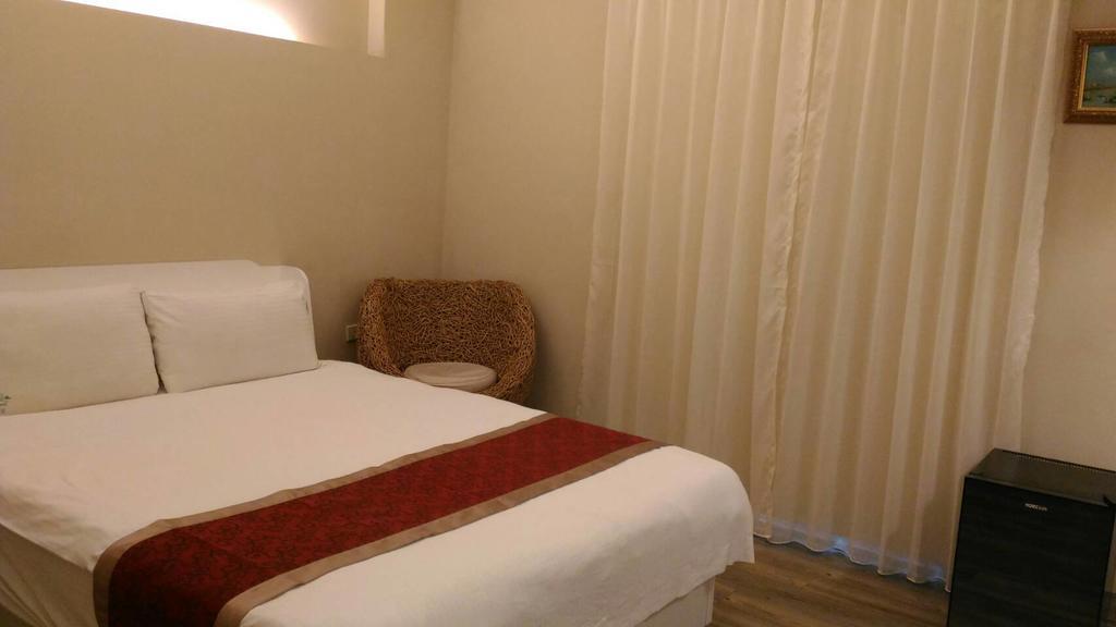 Empire Pacific Castle Hotel Yangmei Ngoại thất bức ảnh