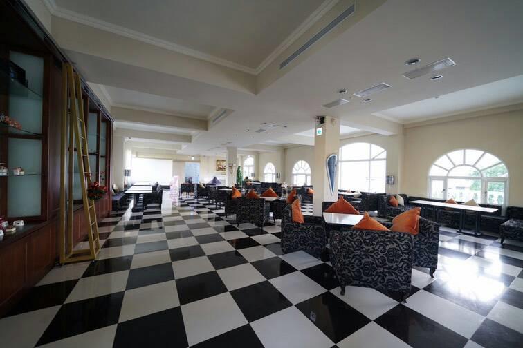 Empire Pacific Castle Hotel Yangmei Ngoại thất bức ảnh
