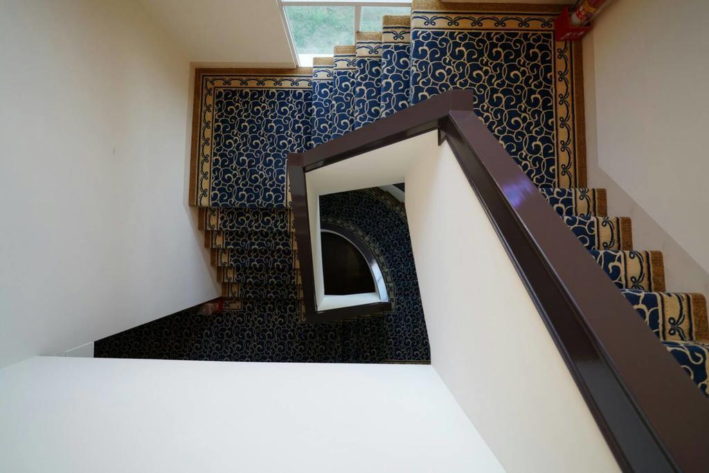 Empire Pacific Castle Hotel Yangmei Ngoại thất bức ảnh