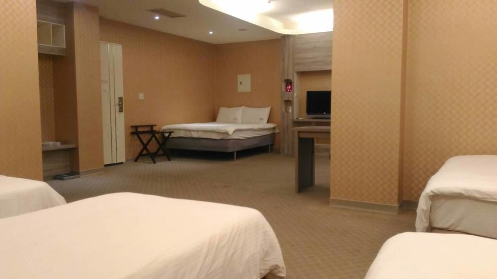 Empire Pacific Castle Hotel Yangmei Ngoại thất bức ảnh