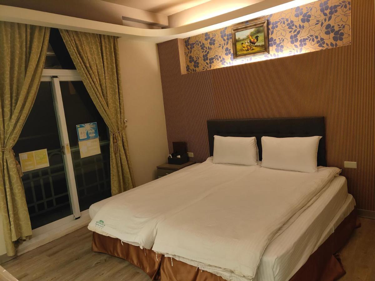 Empire Pacific Castle Hotel Yangmei Ngoại thất bức ảnh