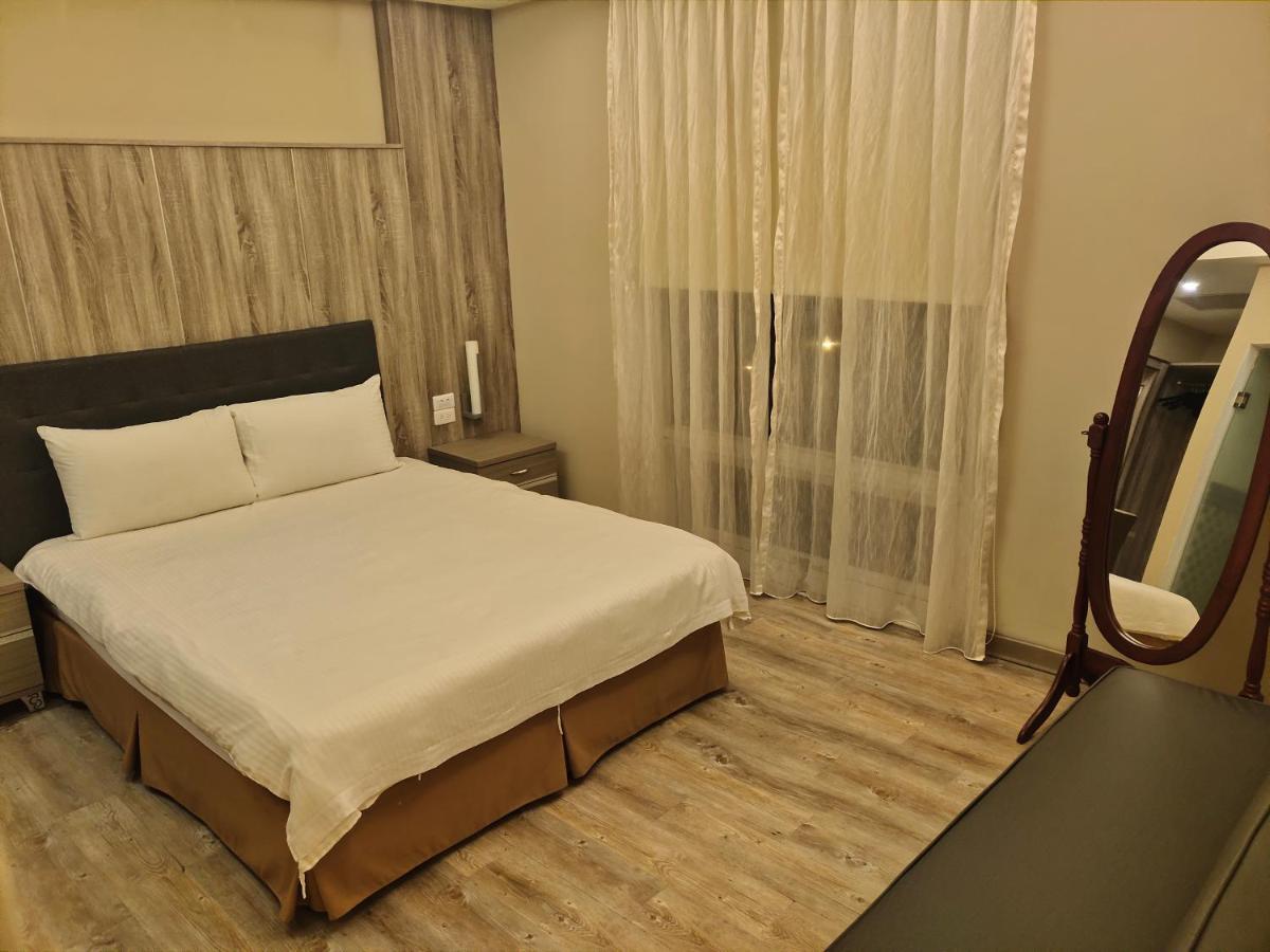 Empire Pacific Castle Hotel Yangmei Ngoại thất bức ảnh