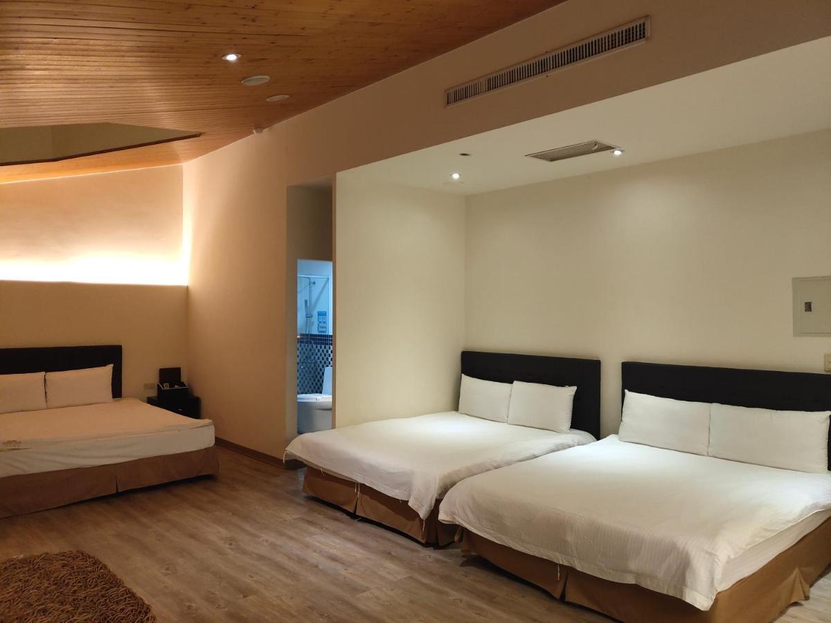 Empire Pacific Castle Hotel Yangmei Ngoại thất bức ảnh
