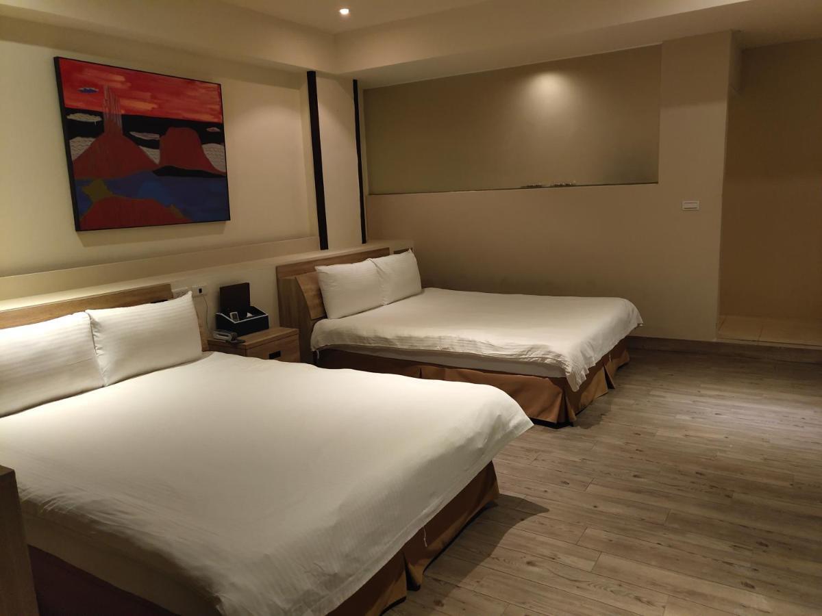 Empire Pacific Castle Hotel Yangmei Ngoại thất bức ảnh