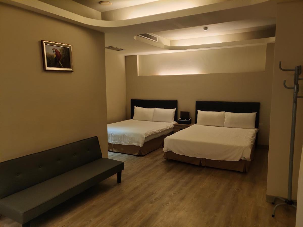 Empire Pacific Castle Hotel Yangmei Ngoại thất bức ảnh