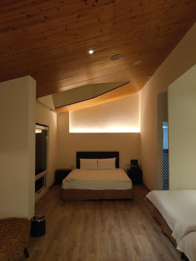 Empire Pacific Castle Hotel Yangmei Ngoại thất bức ảnh